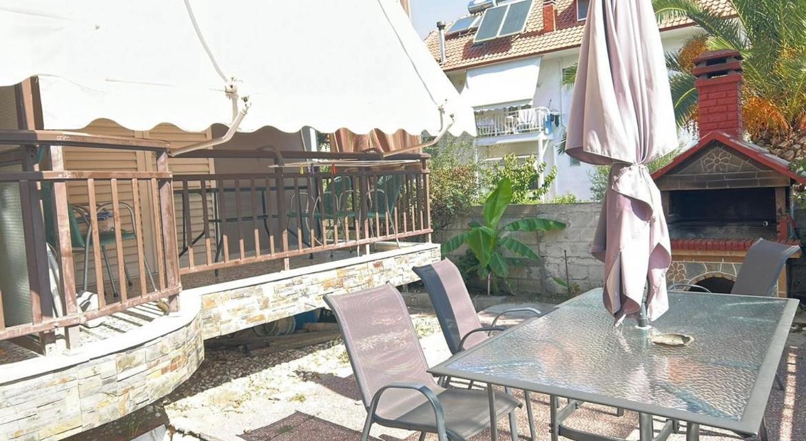 Del Mar Aparthotel Vrasná Екстериор снимка