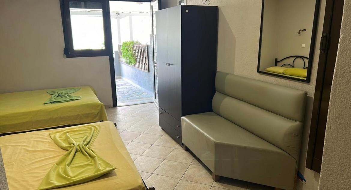 Del Mar Aparthotel Vrasná Екстериор снимка